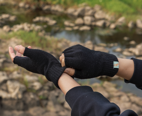 GLOVES FAGINS FINGERLESS GLOVES LAMBSWOOL